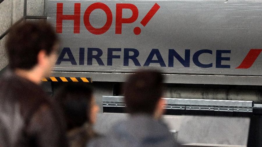 Pilot Air France, kabin dan serikat pekerja lapangan menyerukan pemogokan selama satu hari atas gaji di Perancis
