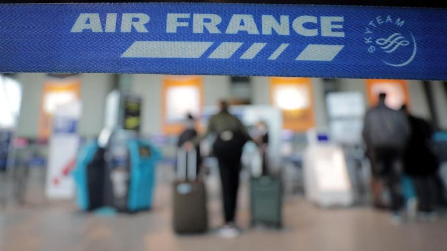 Pilot Air France, kabin dan serikat pekerja lapangan menyerukan pemogokan selama satu hari atas gaji di Perancis