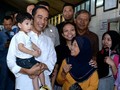 Jokowi Gendong Cucu Sambangi Transmart Bogor Yasmin