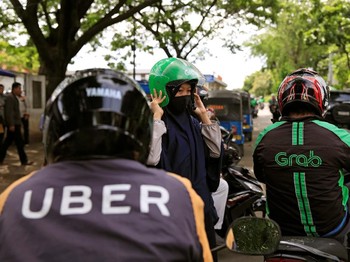 Otoritas Singapura Larang Penonaktifan Aplikasi Uber