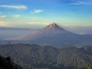 6 Rekomendasi Wisata Gunung di Sumatera Utara, Berikut Daftarnya!