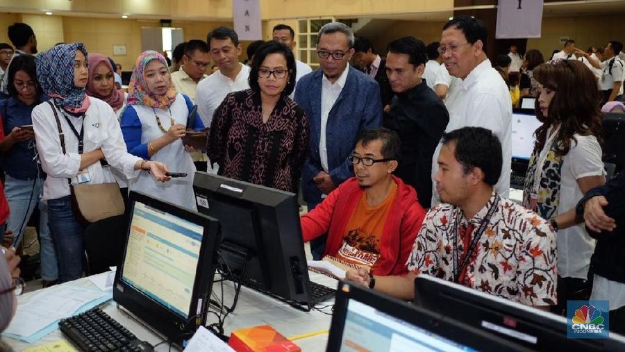 Menteri Keuangan Sri Mulyani Indrawati menyebut hingga hari ini ada peningkatan Wajib Pajak (WP) perorangan sebesar 14,4% dibanding tahun lalu.