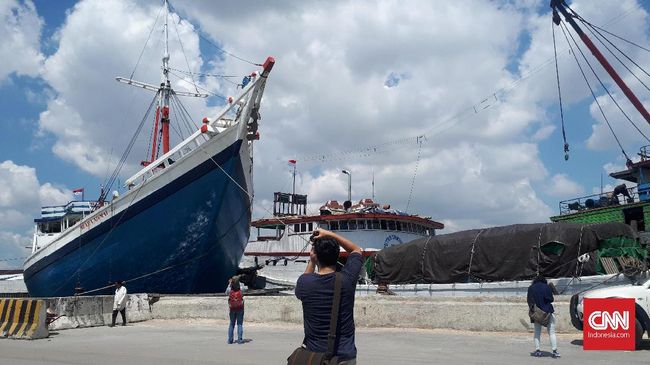 Mengenal Sejarah Jakarta dari Tur Berjalan Kaki