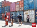 Perang Dagang, AS akan Kenakan Tarif pada 1.300 Produk China