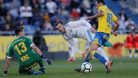 Madrid Menang, Benzema Sempat Tolak Bale Menendang Penalti