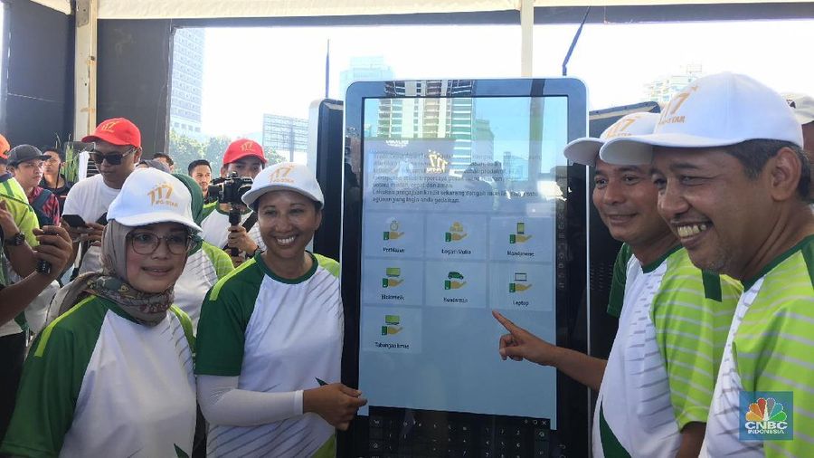 Pegadaian menargetkan jumlah nasabah 11,5 juta orang pada 2018.