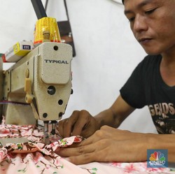Nasib Pekerja Pabrik Tekstil, THR Dicicil Sampai Akhir 2020
