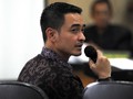 Zumi Zola Jalani Sidang Perdana di Pengadilan Tipikor Jakarta