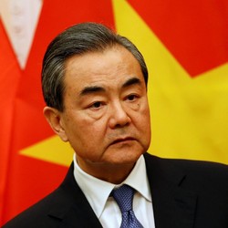 Akhirnya China Buka Suara soal Cawe-cawe Trump di Ukraina, Tak Terduga