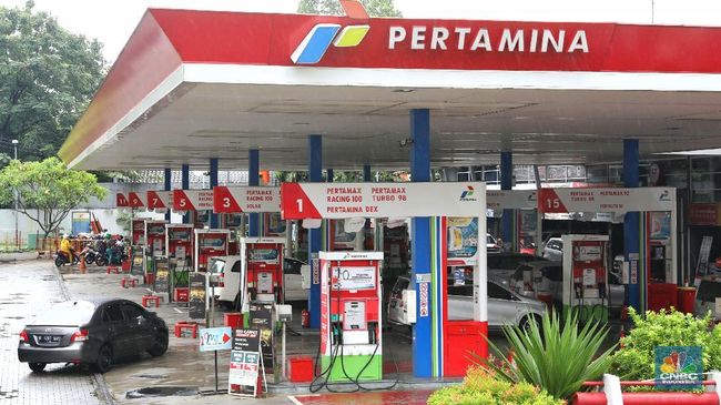 Nombok Besar Pertamina Nyata, Harga Pasar Pertamax Rp 14.500! - CNBC Indonesia