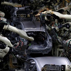 Toyota Setop Produksi Seluruh Pabrik Jepang, Ini Alasannya