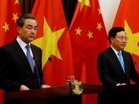 Dijampi-jampi Apa, Kok Pabrik China Banyak Pindah ke Vietnam?