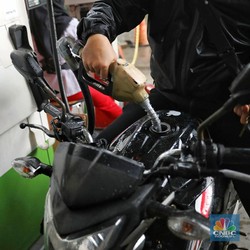 Penyaluran Turun 50%, Hati-Hati Bensin Premium Langka