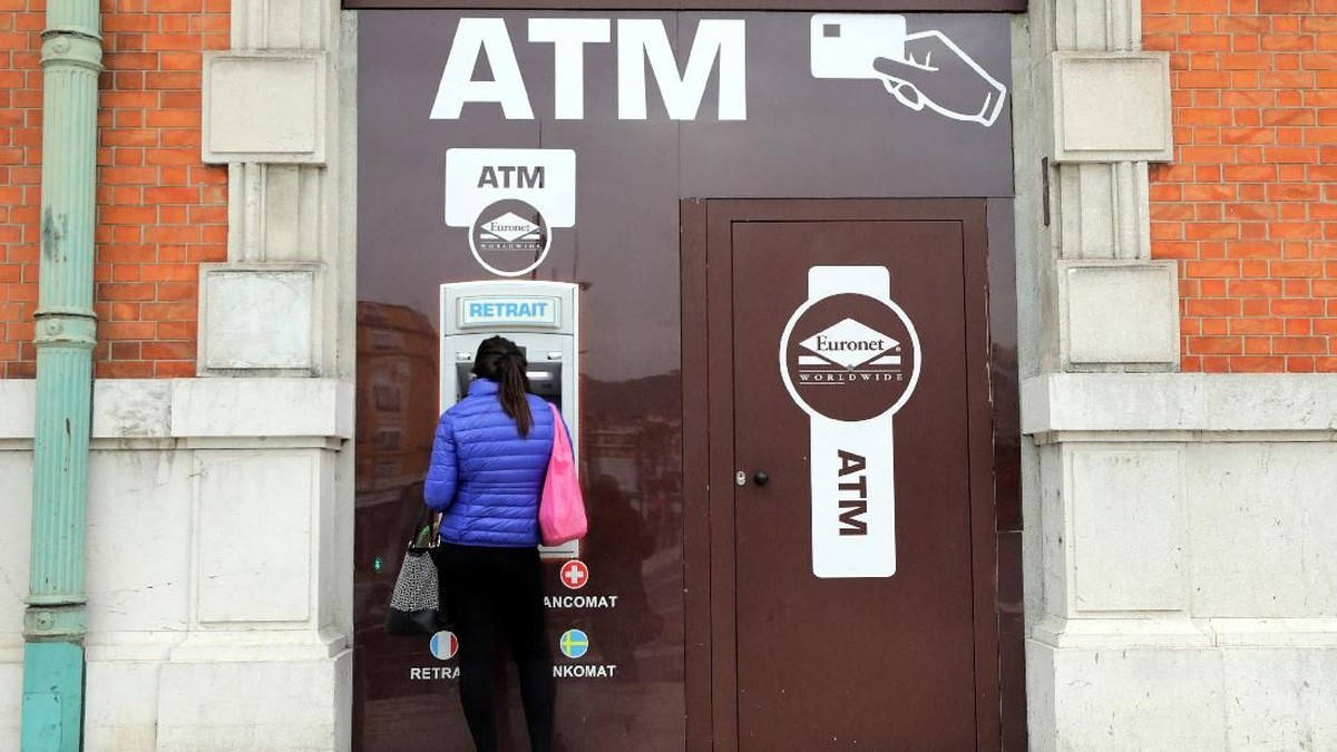 Polisi Resign Setelah Kaya Raya dari Mesin ATM
