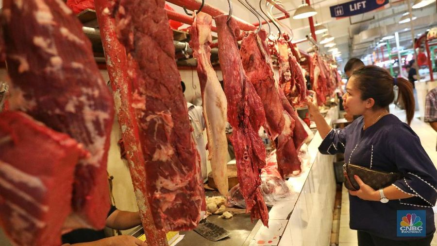 Pengusaha daging mencium ada intervensi politik dalam kebijakan daging.