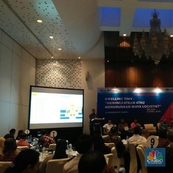 Di Depan Menhub, Importir Geram Soal Biaya Logistik