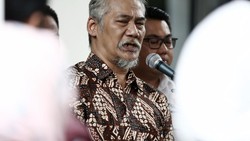 Tio Pakusadewo: Ray Sahetapy Penting Buat Saya