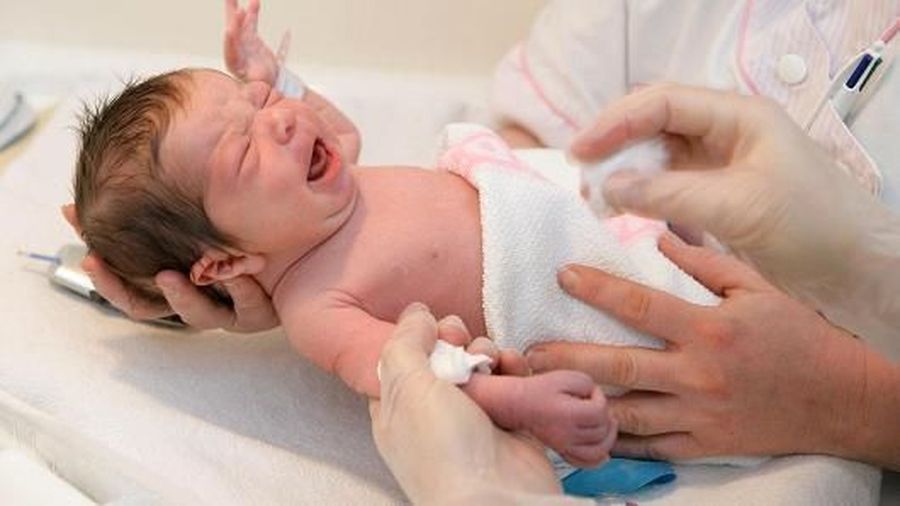 Biaya membesarkan anak semakin mahal dari waktu ke waktu, menurut penelitian di AS bisa mencapai Rp 3,2 miliar hingga anak berusia 17 tahun