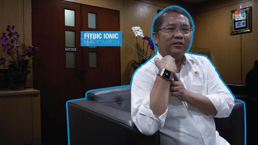 Tren Smartwatch ini juga tak lepas dari Menteri Komunikasi dan Informatika Rudiantara yang gemar gunakan jam pintar