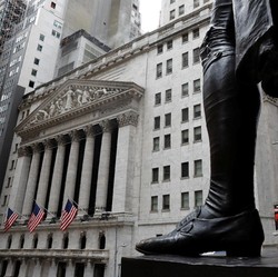 Wow, Valuasi Apple Cs Menguap Rp 1.102,5 T Dalam Sehari