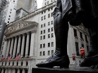 IMF Pangkas Proyeksi Pertumbuhan Global, Wall Street Koreksi