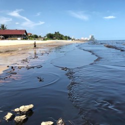 Minyak Tumpah Di Balikpapan, DPR: Respons Pertamina Lambat