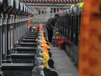 Persembahan Barang Mewah Tiruan untuk Roh Leluhur di China