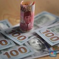Risalah Fed Bikin Rupiah Dkk Ambrol