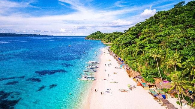 Image result for pantai boracay