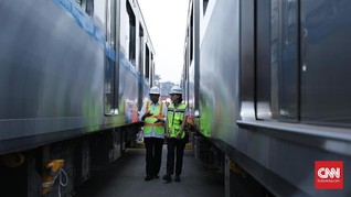 FOTO: Gerbong MRT Tiba Jua