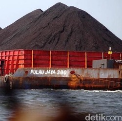Tembus Rekor Baru! Produksi Batu Bara RI Capai 716 Juta Ton