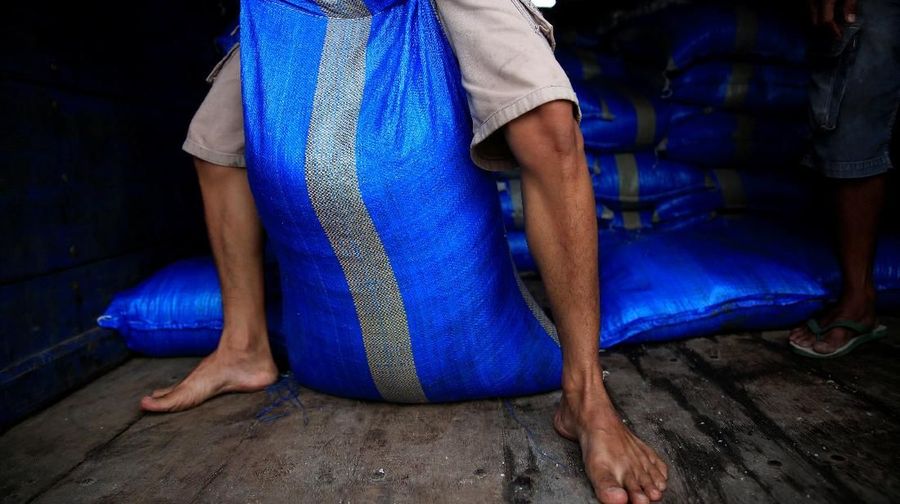 Industri pengguna garam menganggap garam lokal terkendala harga yang tak bersaing dan kualitas di bawah spesifkasi industri.