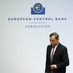 Mario Draghi Bikin Pasar Obligasi Nelangsa di Akhir Pekan