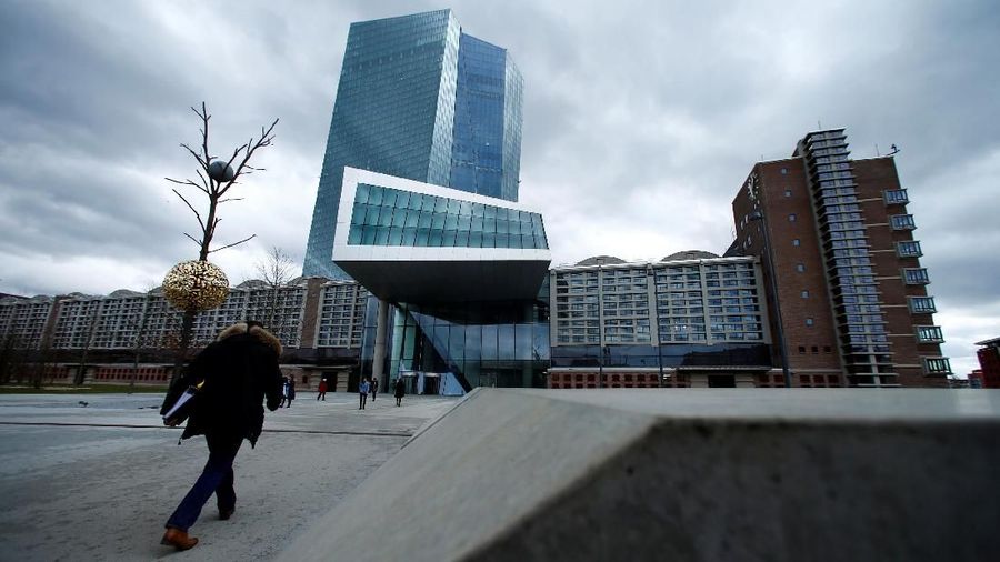 FILE PHOTO: European Central Bank (ECB) headquarters building is seen in Frankfurt, Germany, March 7, 2018. REUTERS/Ralph Orlowski/File Photo