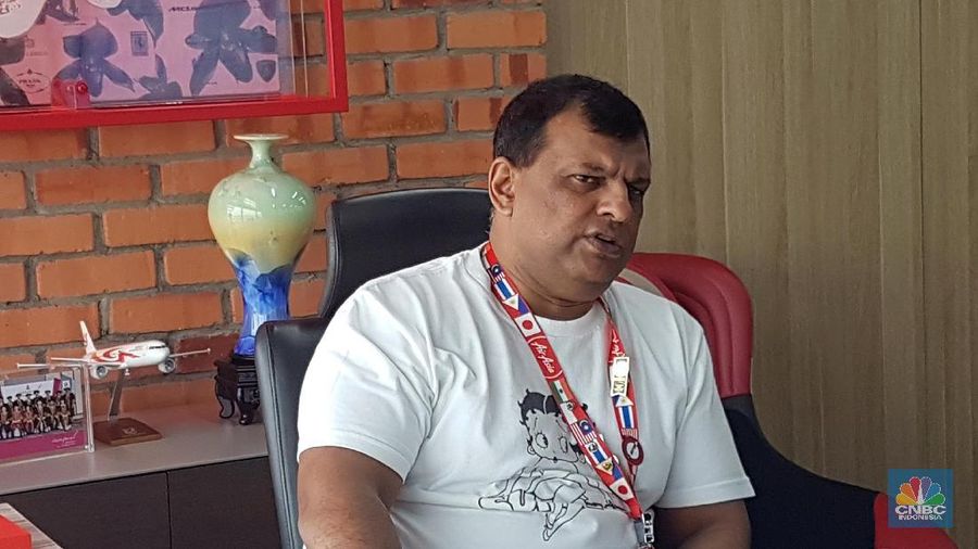 CEO AirAsia Group Tony Fernandes saat ditemui di RedQ AirAsia Headquarter, Kuala Lumpur, (CNBC Indonesia/Shalini)