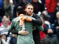 5 Kiper Berkualitas dengan Harga Lebih Murah dari Alisson