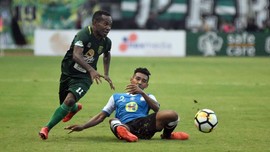 Persebaya vs Sriwijaya FC Berakhir Imbang
