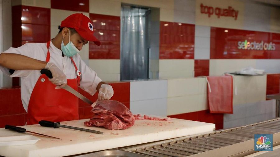 Keputusan impor daging sapi Brasil masih menunggu hasil kajian.
