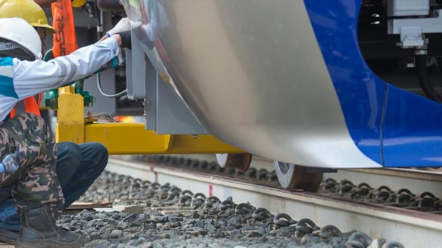 MRT Jakarta ditargetkan akan beroperasi pada Maret 2019 mendatang.