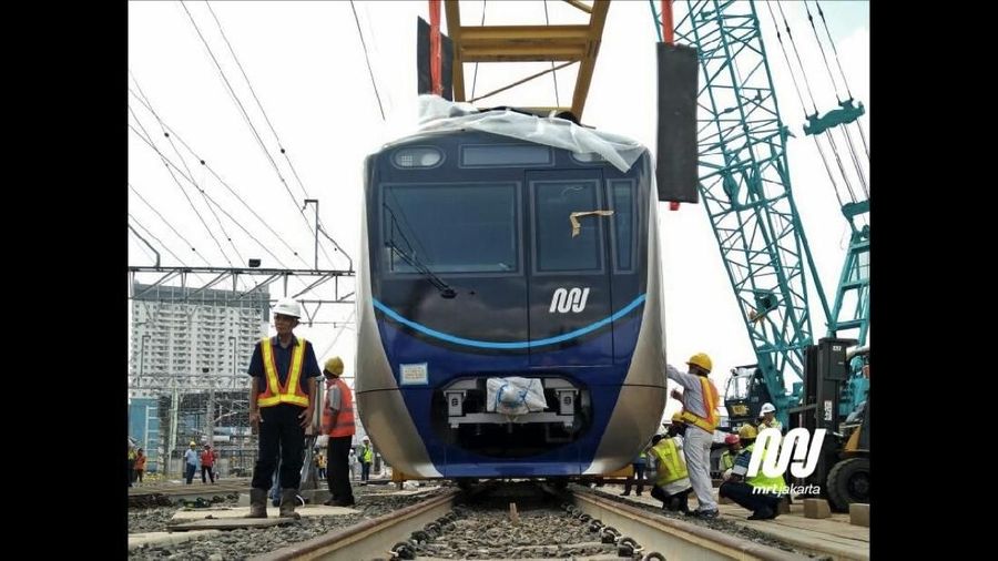MRT Jakarta ditargetkan akan beroperasi pada Maret 2019 mendatang.