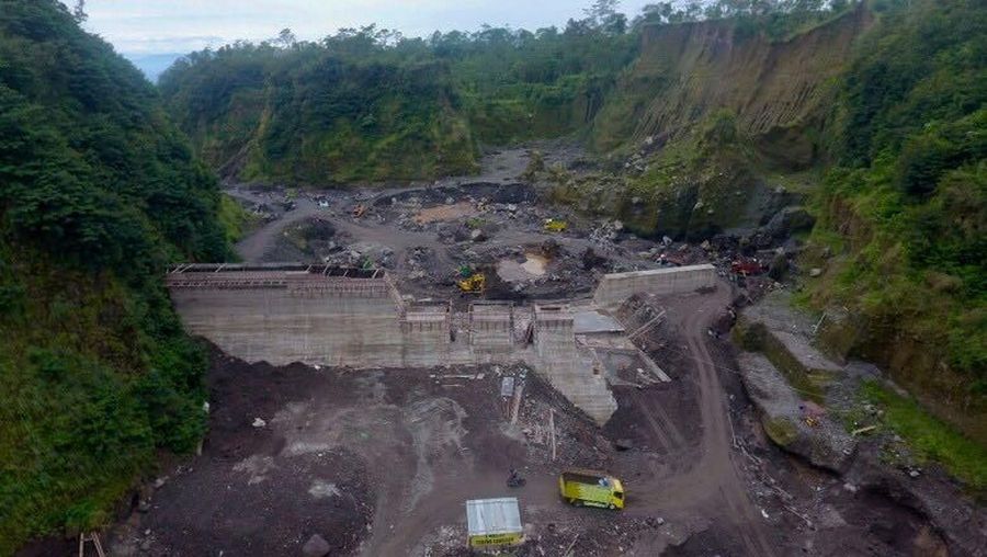 Sabo Dam Kali Woro ditargetkan bisa diresmikan November tahun 2018.