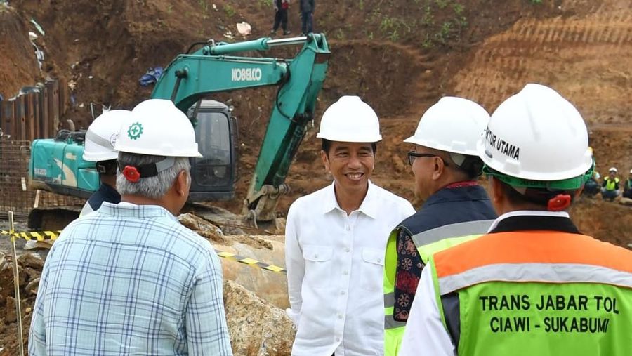 Ruas Jalan Tol Ciawi-Sukabumi ditargetkan akan beroperasi pada Juli 2018.