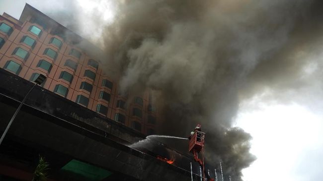 Asap Tebal Sempat Mengepul di Gedung Kementerian PPA