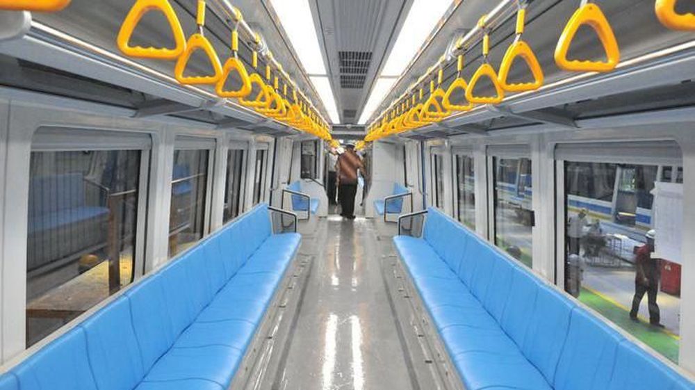 Rangkaian Gerbong LRT  Buatan INKA Dikirim ke Palembang 