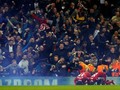 Sujud Syukur Mohamed Salah Iringi Liverpool ke Semifinal