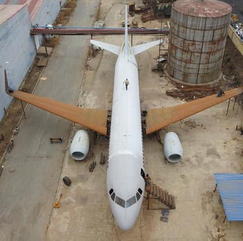 Montir Mobil Ini Bikin Sendiri Pesawat Airbus A320