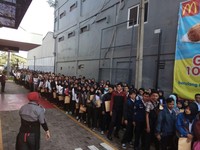Debat Cawapres 2019: UMR Naik Terus, Produktivitas Mentok