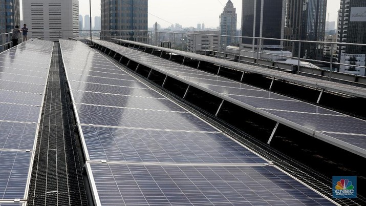 Baru Terbit, Beleid Panel Surya Dinilai Kurang Menarik aturan panel surya yang baru terbit dinilai kurang menarik investasi