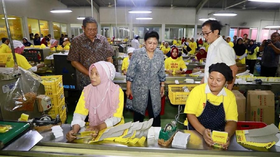 Presiden RI ke-6 Susilo Bambang Yudhoyono (SBY) bercerita tentang harga BBM.