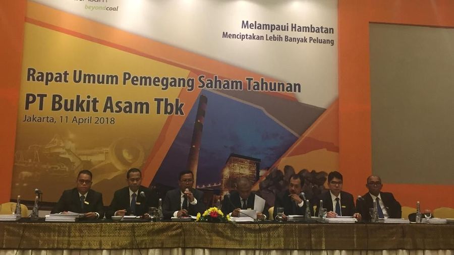 PT Bukit Asam Tbk (PTBA) mencatatkan laba bersih Rp 2,66 triliun pada kuartal II-2018. Angka ini meningkat 60,2%.